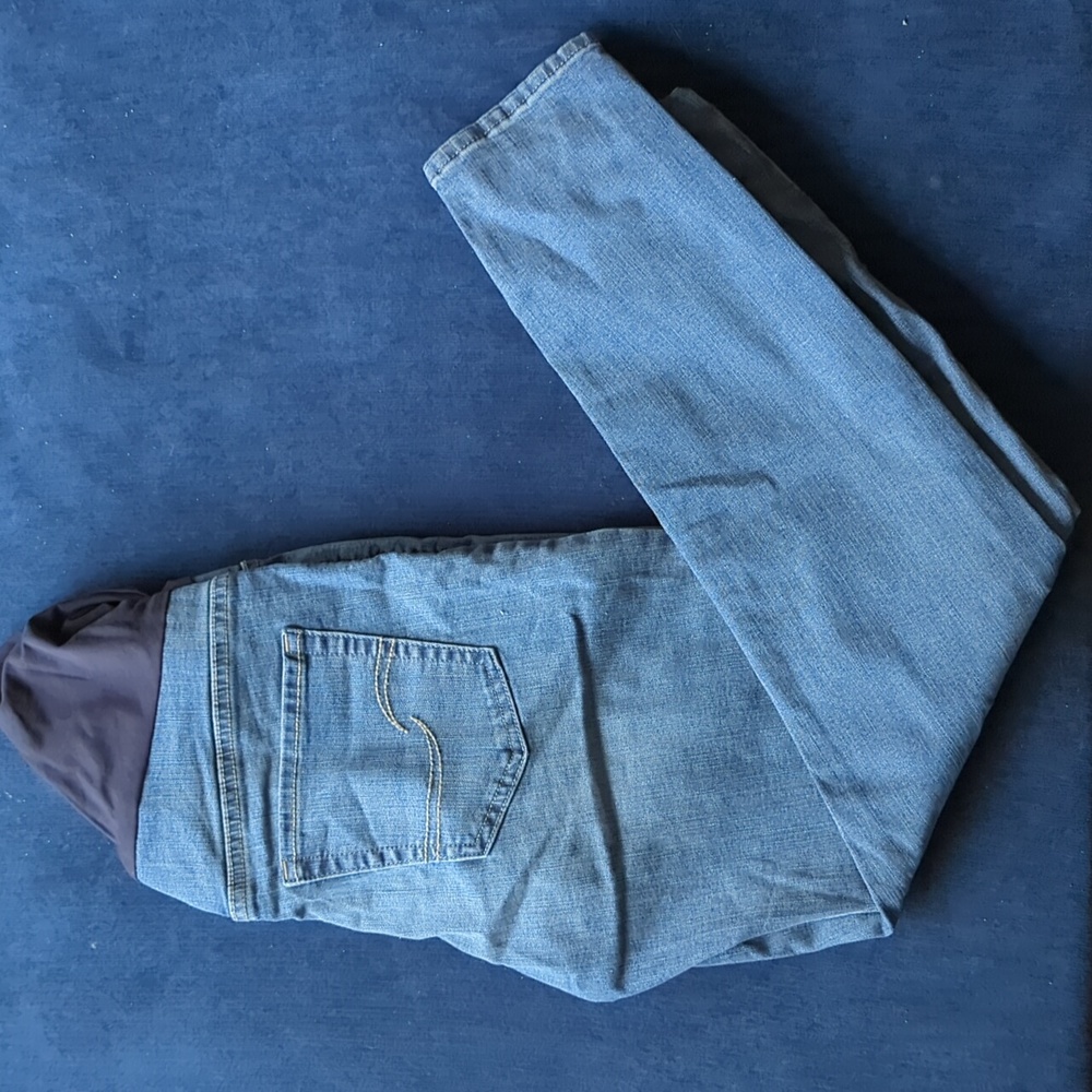 Levi Strauss Maternity Skinny Jeans